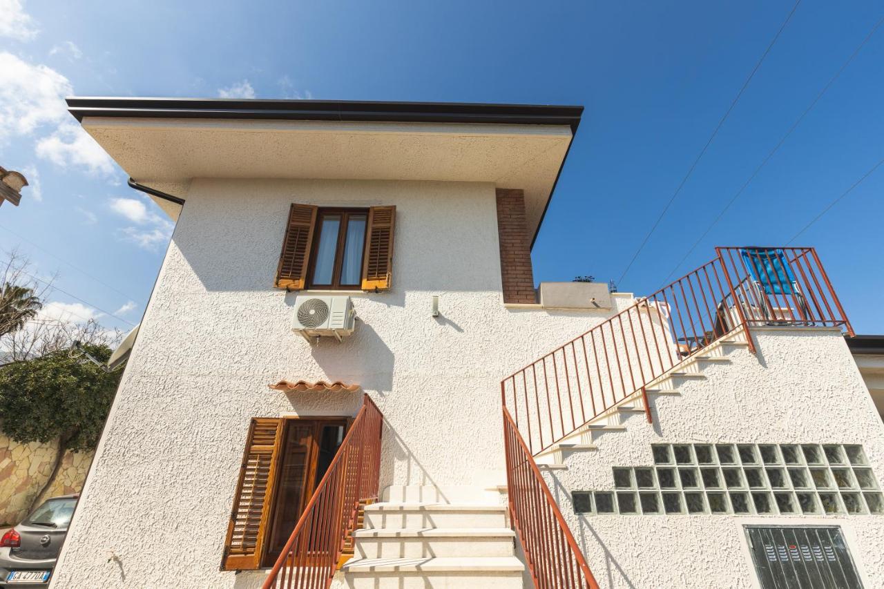 Casa Villea Трабия Экстерьер фото